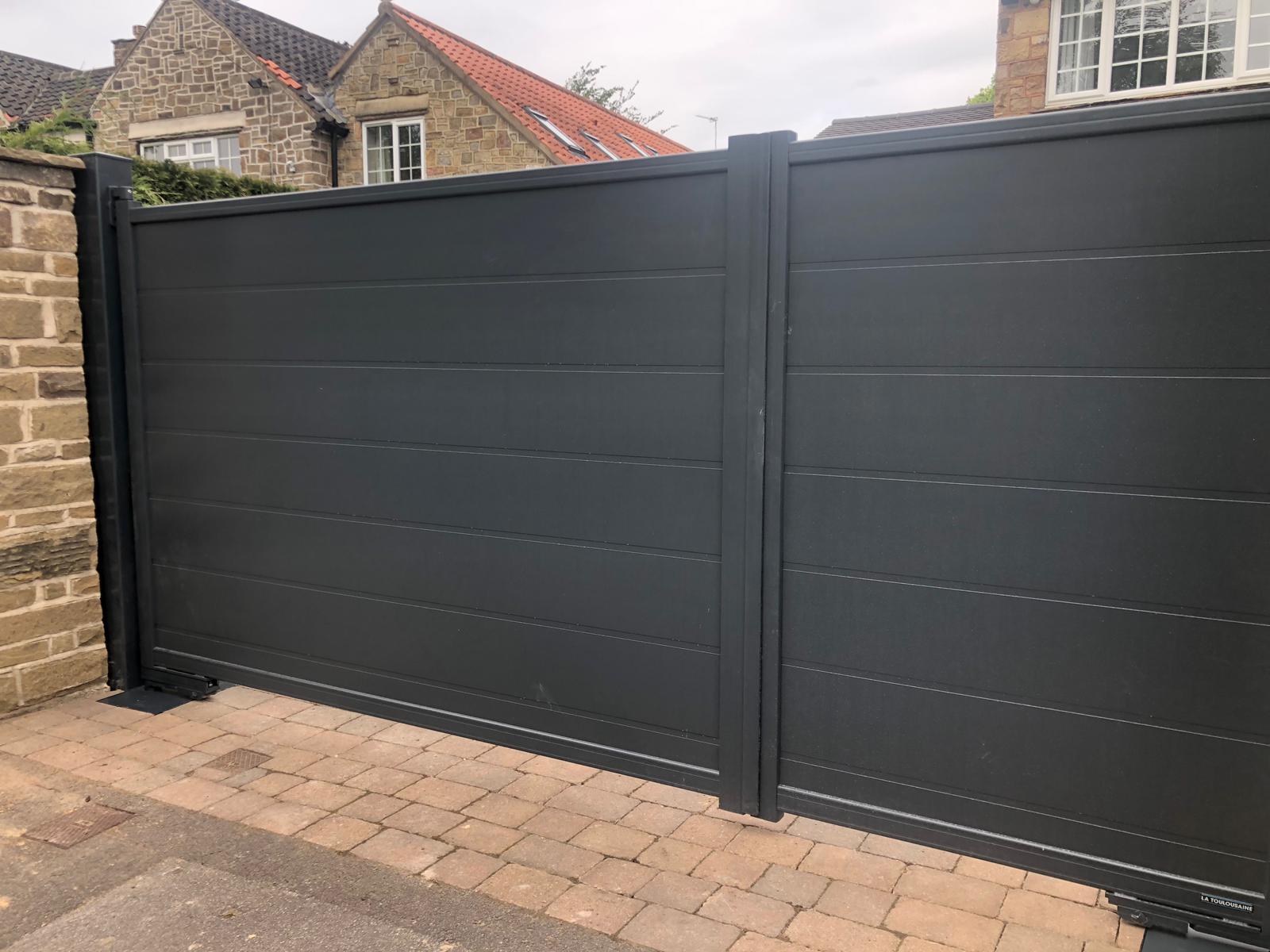 Image of an aluminium gate