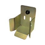 50P Medium Meeting point for cantilever gates