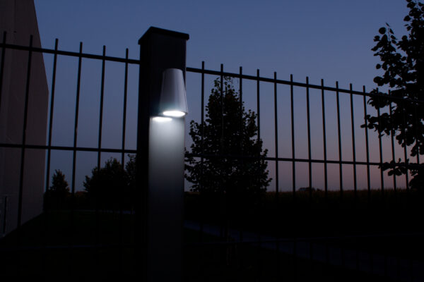 Locinox TRICONE-9005 Gate light in black - Image 2