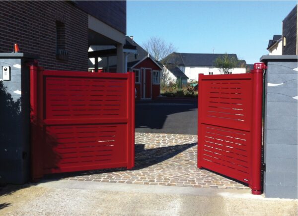 Aluminium driveway gates - Creation Albi